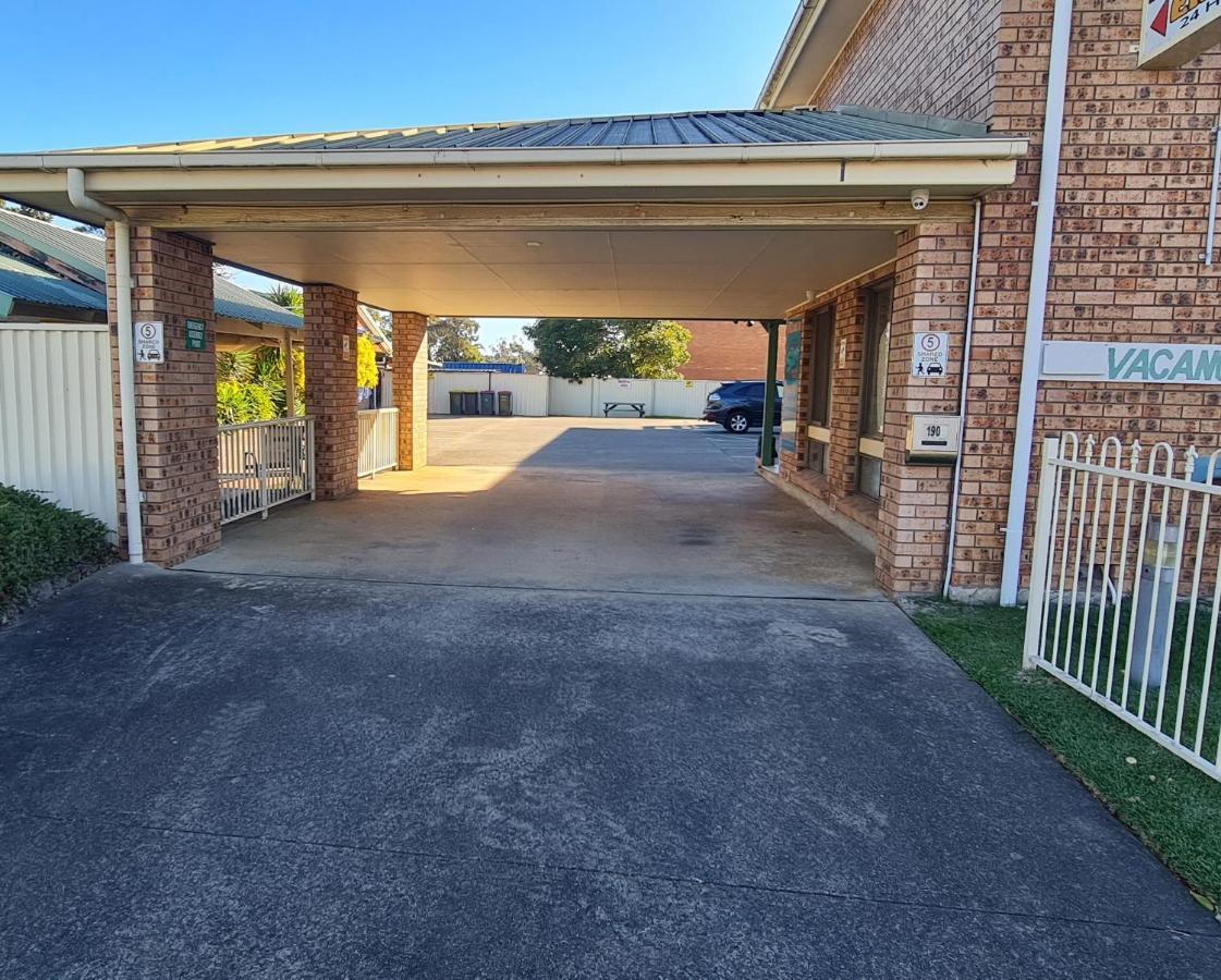 The Sim - Sussex Inlet Motel Εξωτερικό φωτογραφία